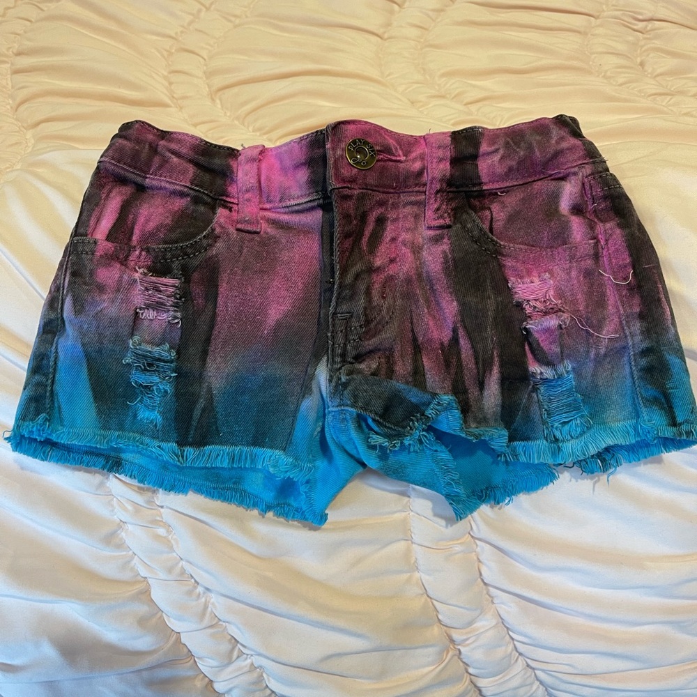 Tye dye denim shorts!
